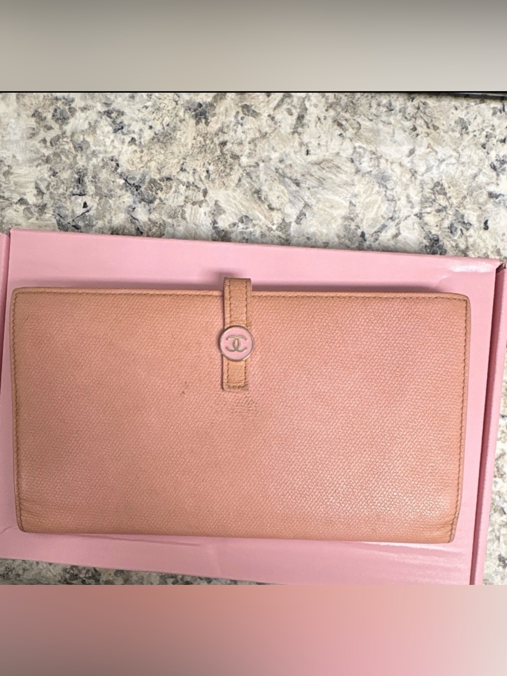 CHANEL Caviar Leather Snap Wallet with Gold Hardware